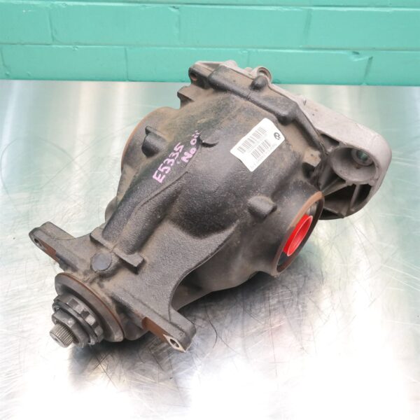 SAMSUNG CSC DIFFERENTIAL CENTRE E70 Rear (914) *33-05* 3.15 Towing