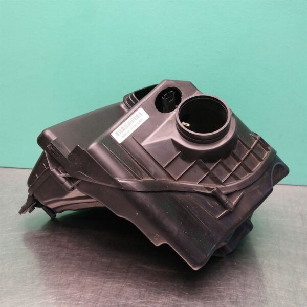 AIR CLEANER/BOX E87 (422) *13-20*