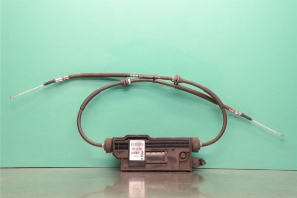 HANDBRAKE ACTUATOR F15 (007) *34-30*