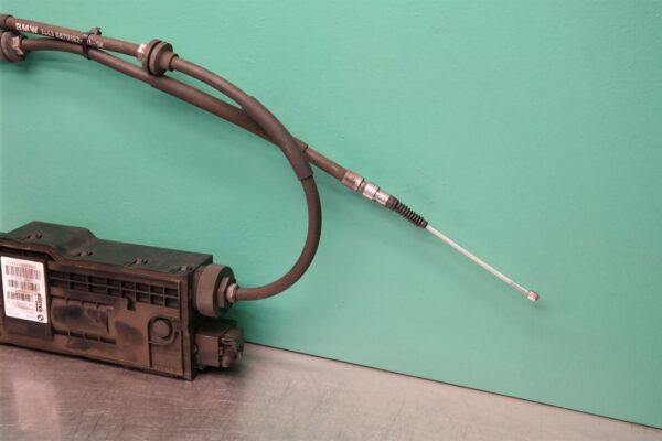 HANDBRAKE ACTUATOR F15 (007) *34-30*