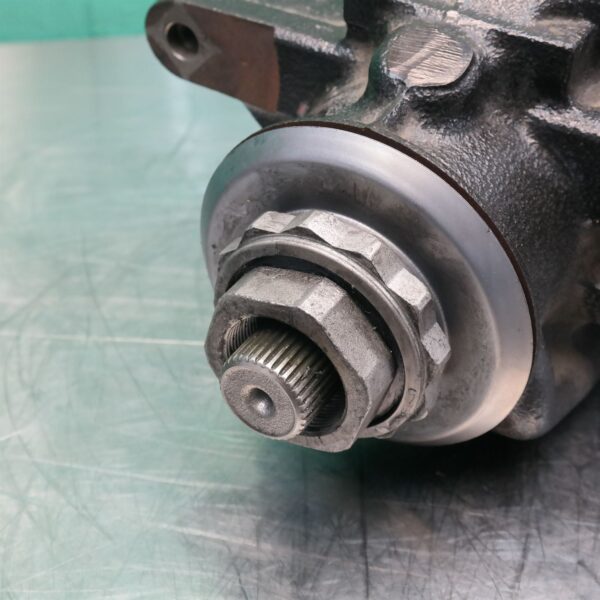 DIFFERENTIAL CENTRE F (412) *33-05* 3.08 Ratio F22 F23