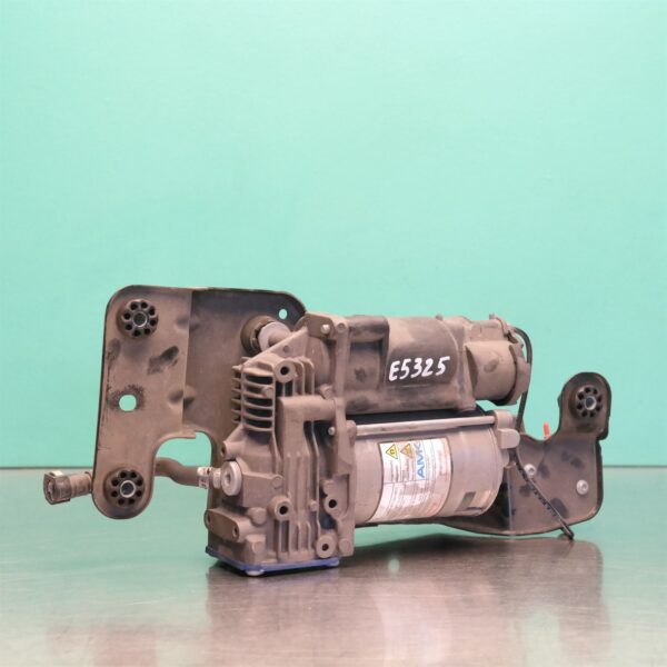 AIR RIDE COMPRESSOR E70 (714) *33-50*