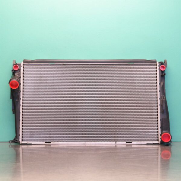 RADIATOR E (059) *17-05* E90