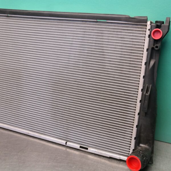 RADIATOR E (059) *17-05* E90