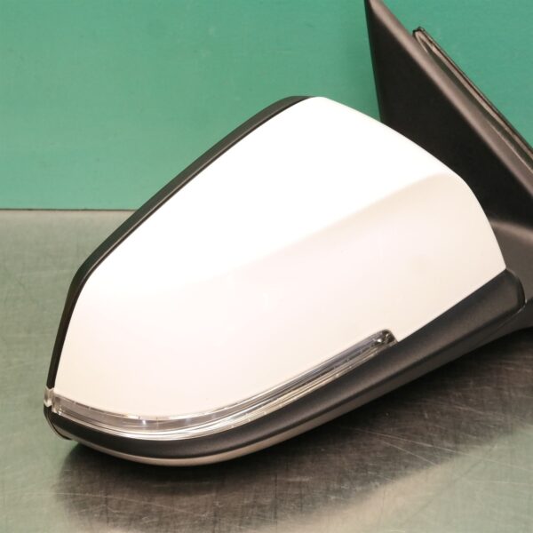 SAMSUNG CSC RIGHT DOOR MIRROR F30 (704) *51-07*