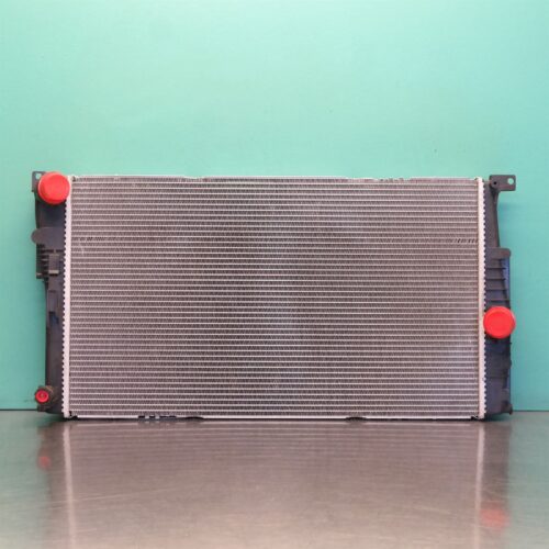 RADIATOR F20 (102) *17-05*