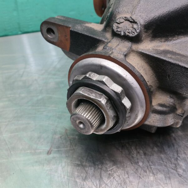DIFFERENTIAL CENTRE E84 Rear (897) *33-05* 3.91R