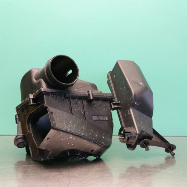 AIR CLEANER/BOX G05 (301) *13-20*