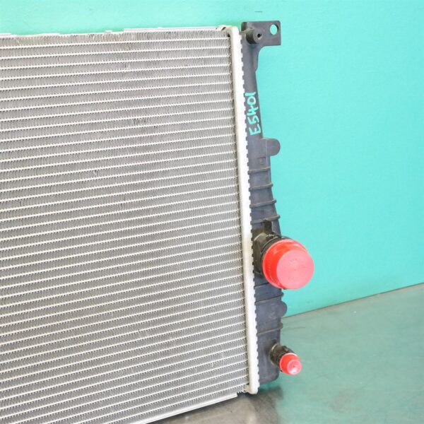 RADIATOR F (104) *17-05* F22 F23