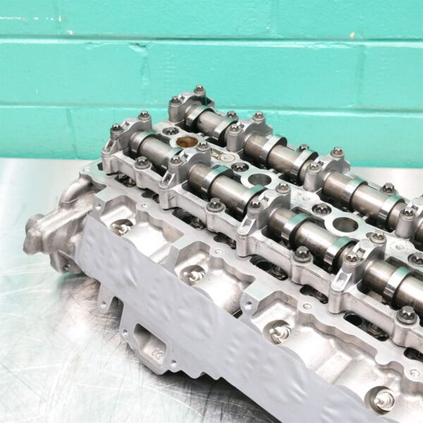 CYLINDER HEAD F15 6d (927) *11-15*