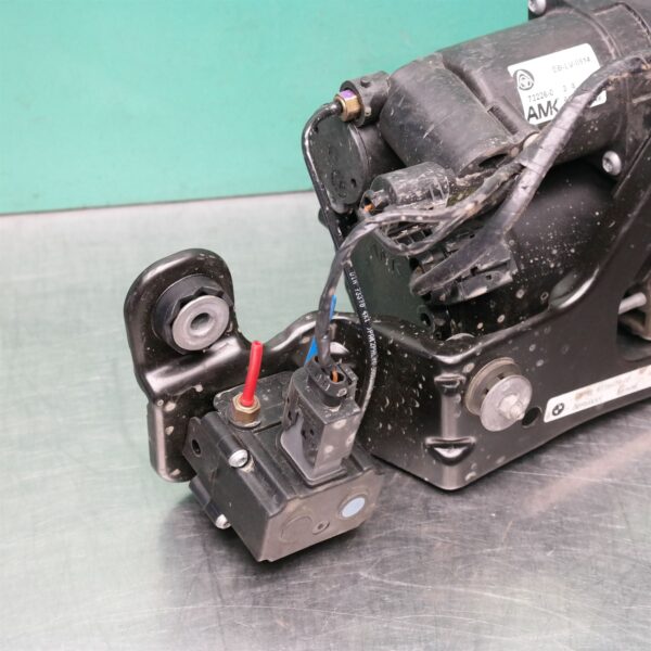 AIR RIDE COMPRESSOR E70 (714) *33-50*