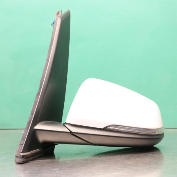 LEFT DOOR MIRROR F (795) *51-07* F45