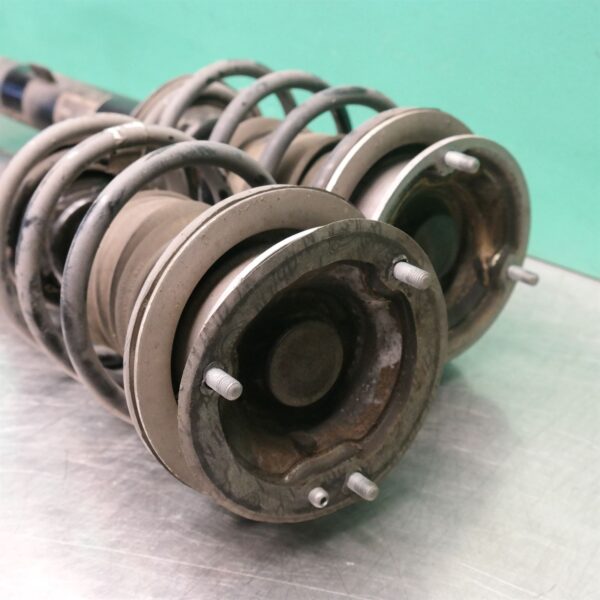 STRUT SET E90 (159) (160) *31-10* P6 m