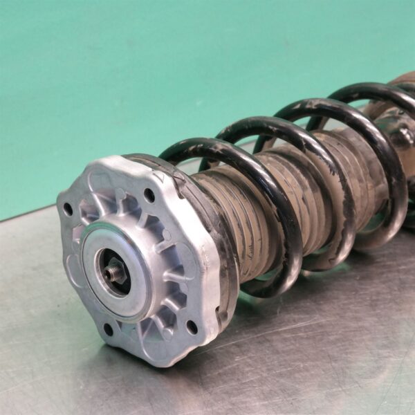 LEFT REAR STRUT G02 (148) *33-45*