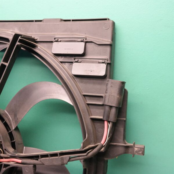 FAN E70 (242) *17-10*