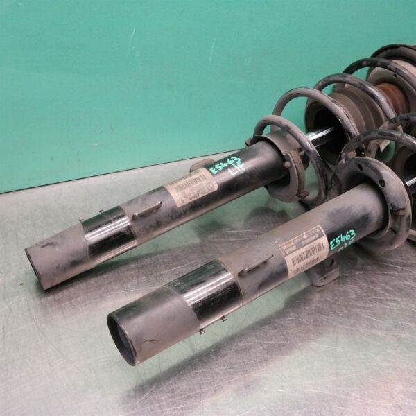 STRUT SET E90 (155) (156) *31-10* P4