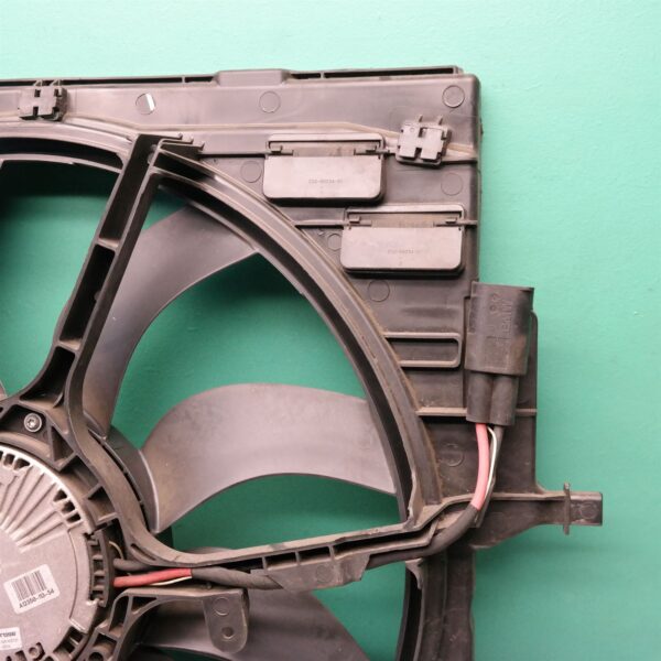 FAN E70 (242) *17-10*