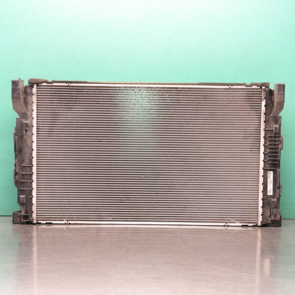 RADIATOR G30 (824) *17-05*
