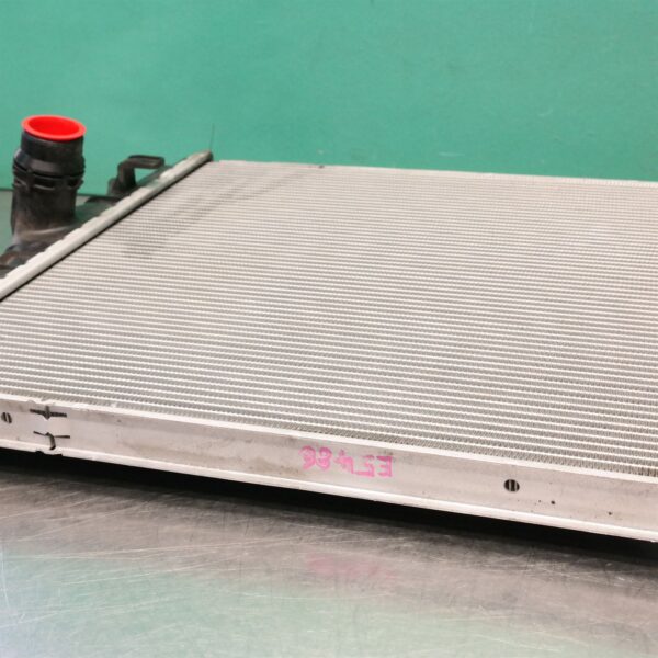 RADIATOR G30 (824) *17-05*