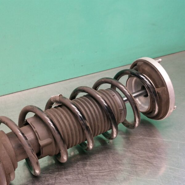 LEFT REAR STRUT G30 (887) *33-45*