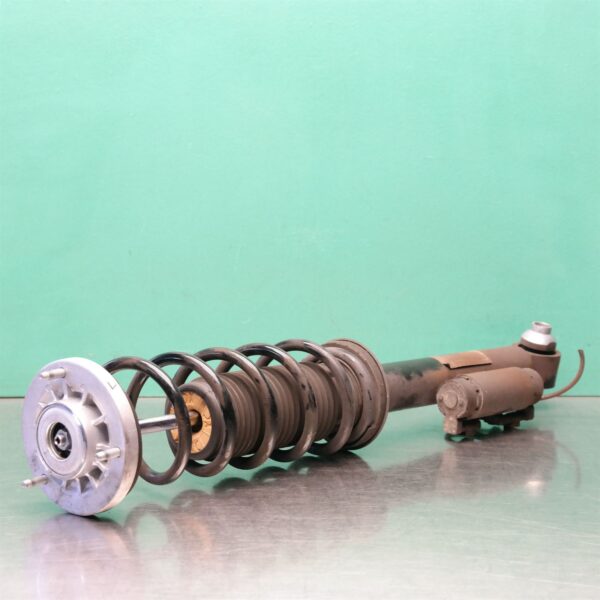 RIGHT REAR STRUT G30 (888) *33-45*