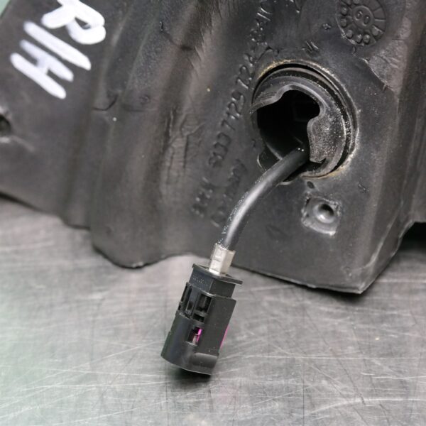 SAMSUNG CSC RIGHT DOOR MIRROR E70 (746) *51-07*