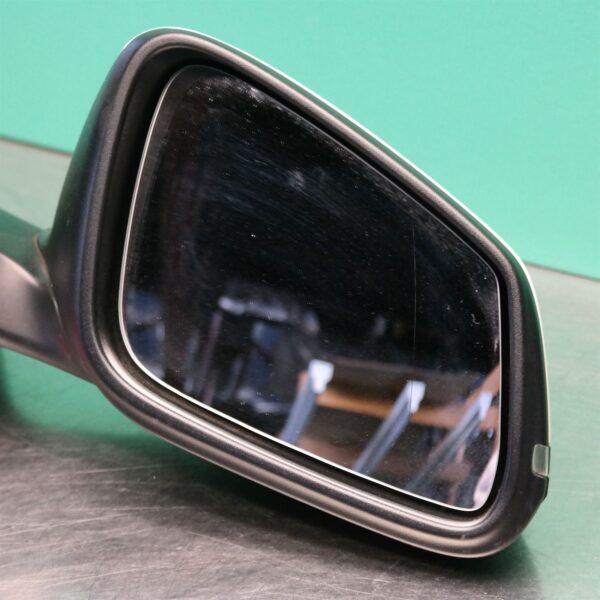 RIGHT DOOR MIRROR F30 (664) *51-07*