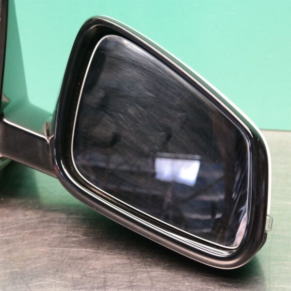 RIGHT DOOR MIRROR F48 (828) *51-07*