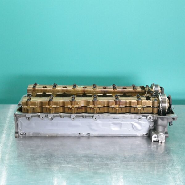 CYLINDER HEAD E90 (249) *11-15* P6