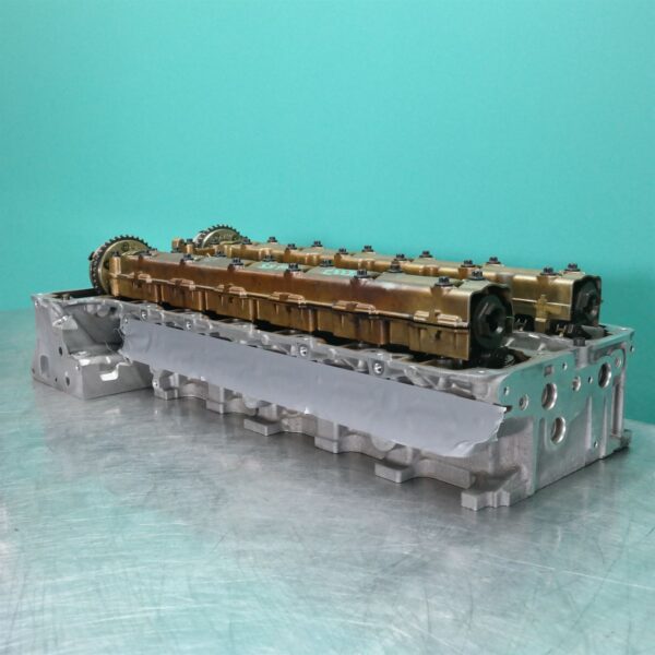 CYLINDER HEAD E90 (249) *11-15* P6