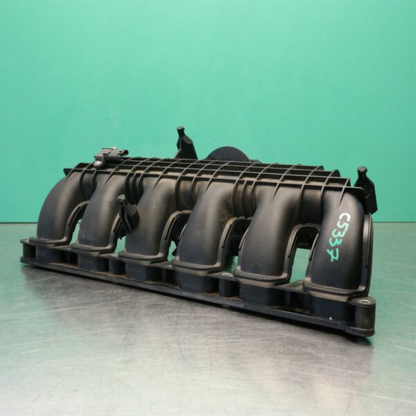 MANIFOLD E90 # Inlet manifold # (679) *11-40* P6