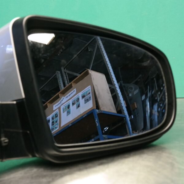 RIGHT DOOR MIRROR E70 (738) *51-07*