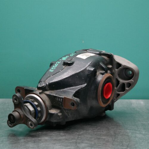 DIFFERENTIAL CENTRE F30 (723) *33-05* 2.81 Ratio D4