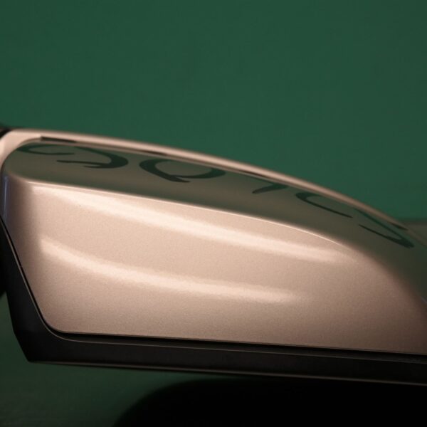 RIGHT DOOR MIRROR F10 (238) *51-07*