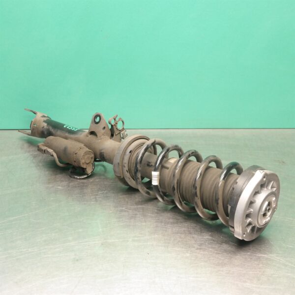RIGHT FRONT STRUT G30 (390) *31-10*