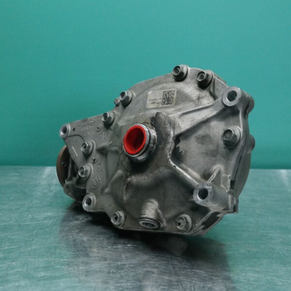 DIFFERENTIAL CENTRE E70 Front (302) *31-15* 3.91