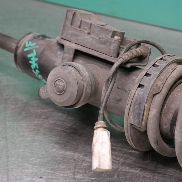 LEFT FRONT STRUT F01 (925) *31-10*