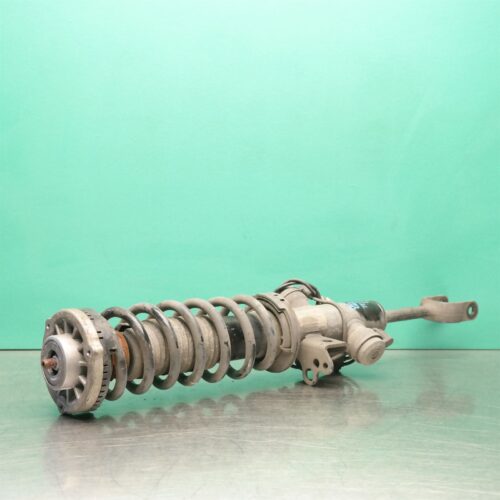 RIGHT FRONT STRUT F01 (926) *31-10*
