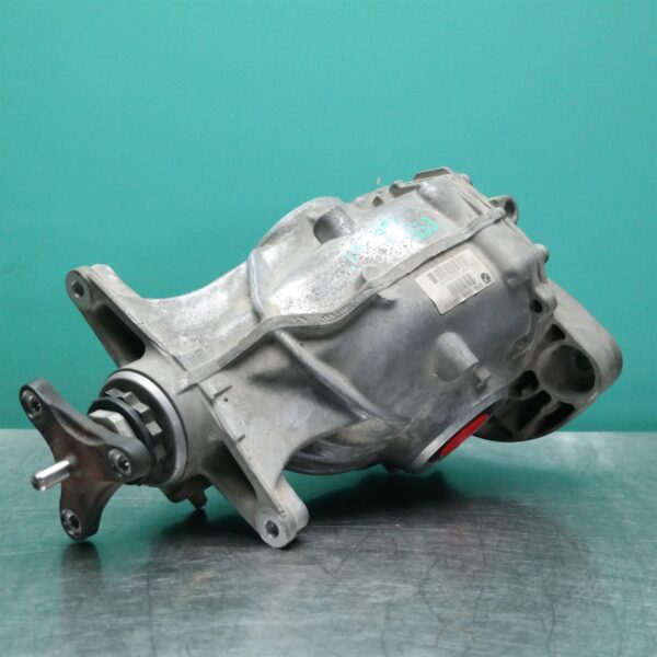 DIFFERENTIAL CENTRE F01 (977) *33-05* 3.73 P6