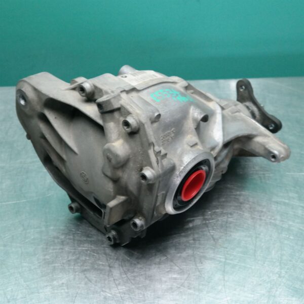 DIFFERENTIAL CENTRE F01 (977) *33-05* 3.73 P6