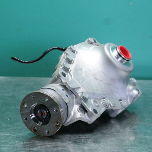 DIFFERENTIAL CENTRE G01 Front (444) (979) *31-15* 3.23