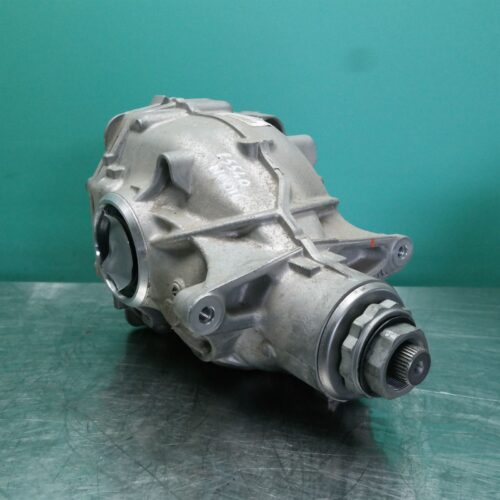 DIFFERENTIAL CENTRE G01 Rear (727) *33-05* 3.23R