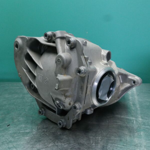 SAMSUNG CSC DIFFERENTIAL CENTRE G01 Rear (727) *33-05* 3.23R