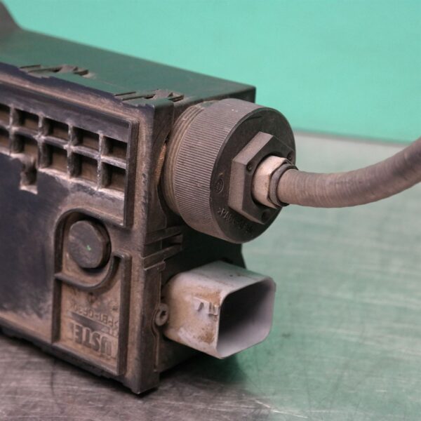 HANDBRAKE ACTUATOR F15 (007) *34-30*