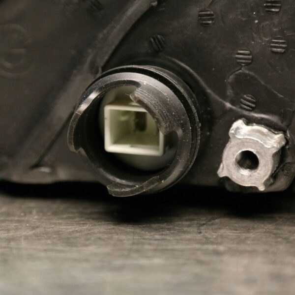 RIGHT DOOR MIRROR F22 (636) *51-07*