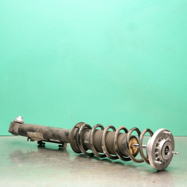 RIGHT REAR STRUT G30 (888) *33-45*