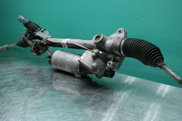 STEERING BOX/RACK G01 (842) *32-12*