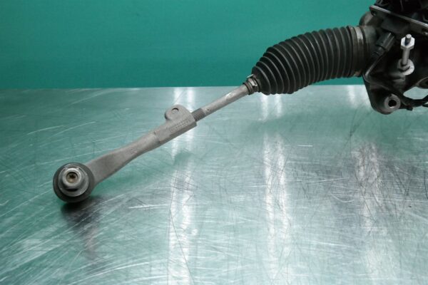 STEERING BOX/RACK G01 (842) *32-12*