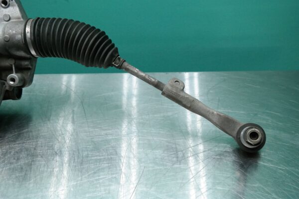 STEERING BOX/RACK G01 (842) *32-12*