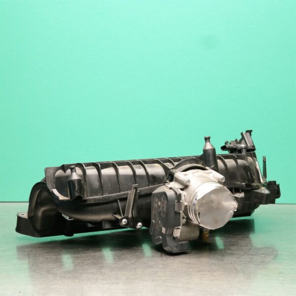 MANIFOLD F12 # Inlet # (911) *11-40*